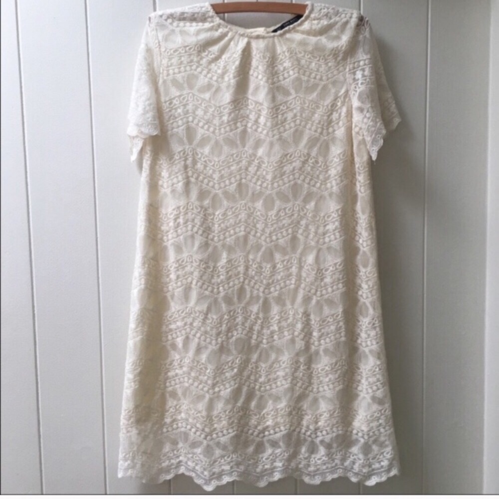 Zara off white Lace dress